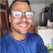 Dou aula de física para estudantes da 1° a 3° série do ensino médio